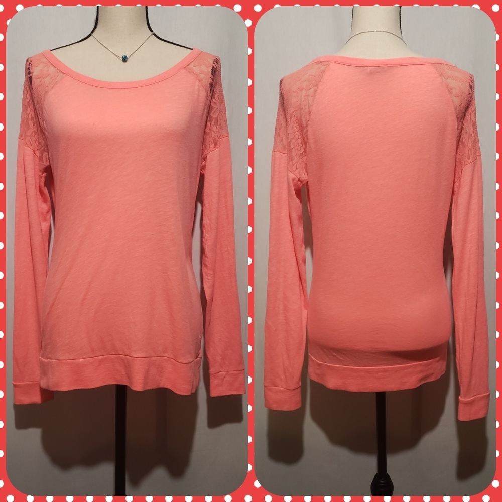 👾 Victoria's Secret PINK Top